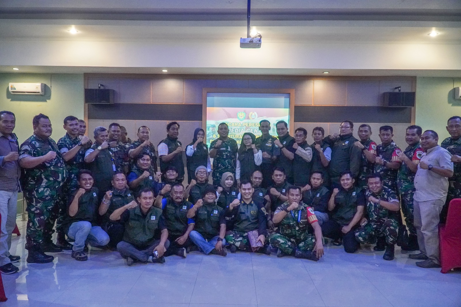 Resmikan Media Center, Dandim Subang Ajak Awak Media Bersinergi Sukseskan Pemilu 2024
